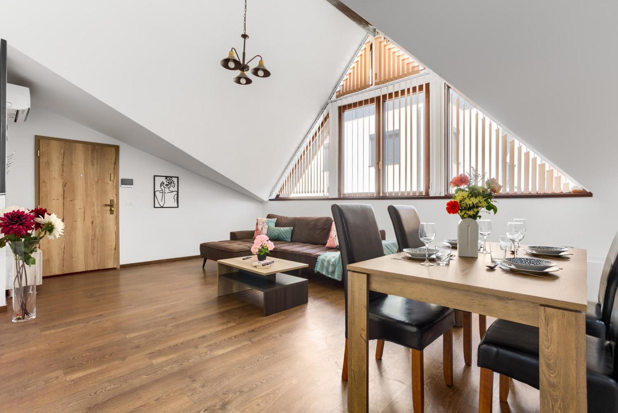 אראד Ari Central Grand Apartments - Luxurious Stay מראה חיצוני תמונה