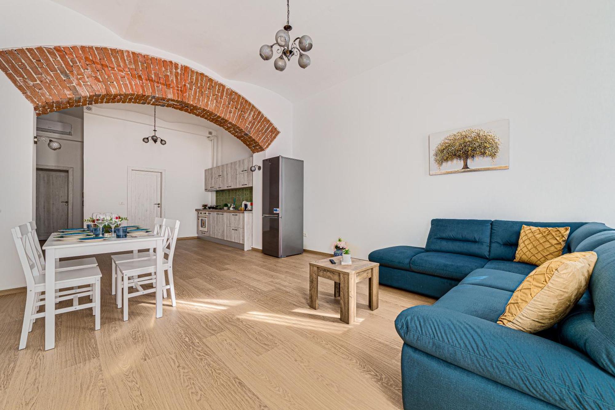 אראד Ari Central Grand Apartments - Luxurious Stay מראה חיצוני תמונה